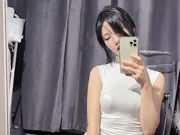 漂亮美女穿著情趣內衣身材不錯細腰蜜股